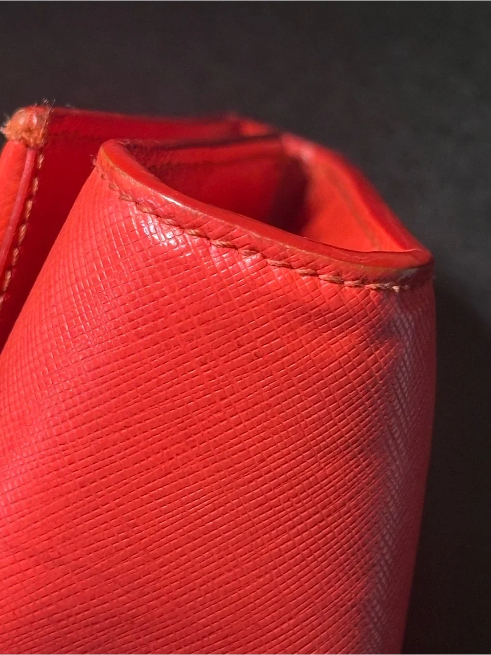 Salvatore Ferragamo 10 signature